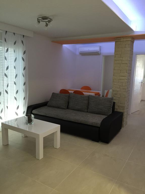 Apartment Brno Pula Extérieur photo